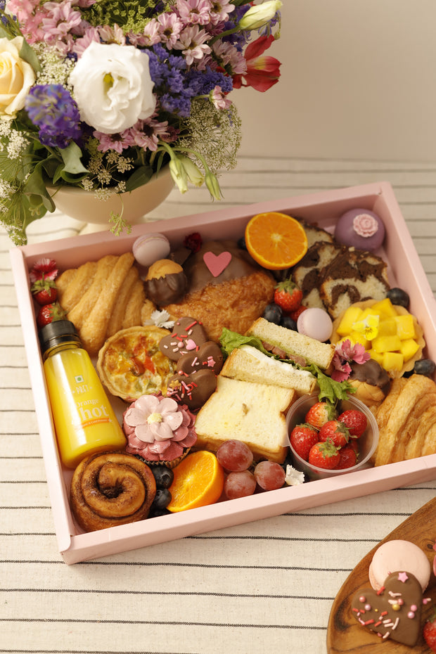 Breakfast tray