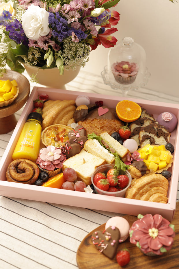 Breakfast tray